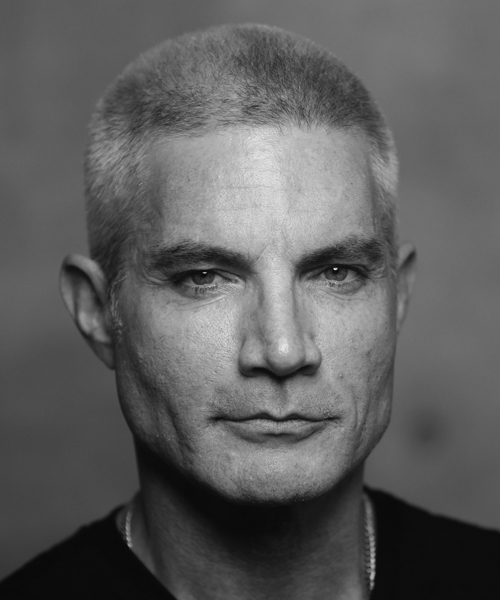 Víctor González